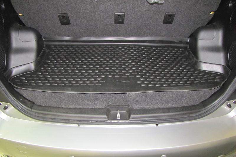 Коврик в багажник GREAT WALL Coolbear 2008-... (черный)